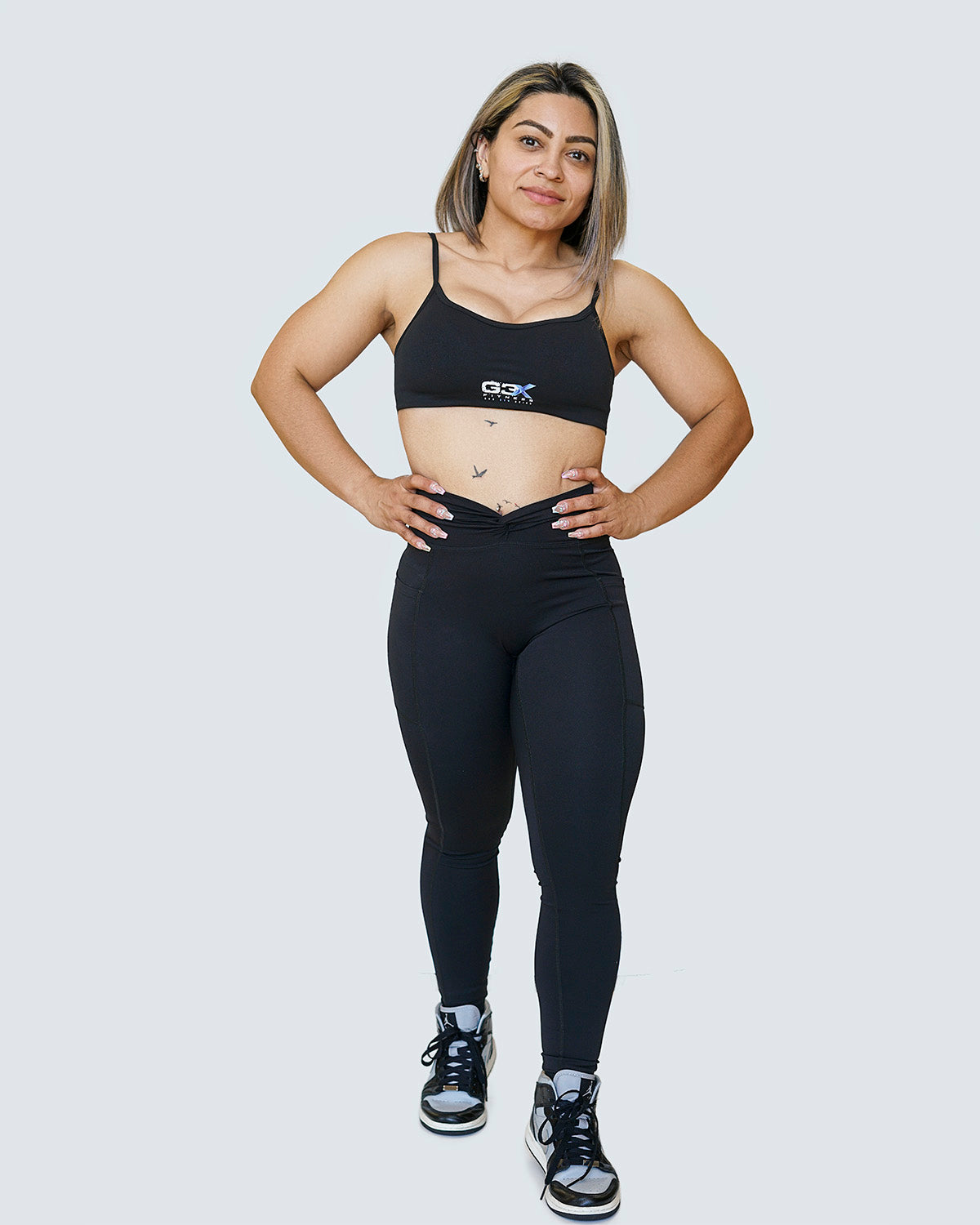 V-Taper Sports Bra Black 1
